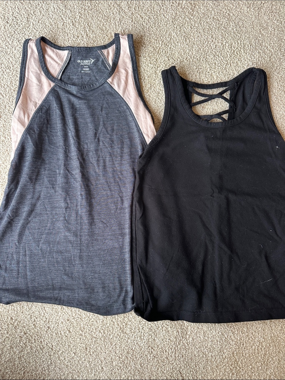 Old Navy Two-Pack girls Tank Tops
